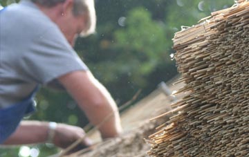 professional Weaverthorpe thatchers